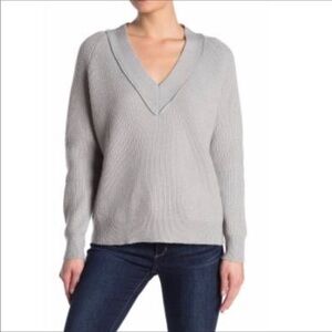 🔥 FRNCH Paris gray sweater Sm/Med